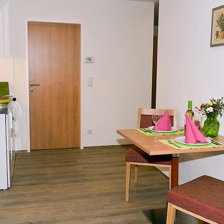 Ferienwohnungen - Boarding Wohnungen Sonnenhof Lenzing 외부 사진